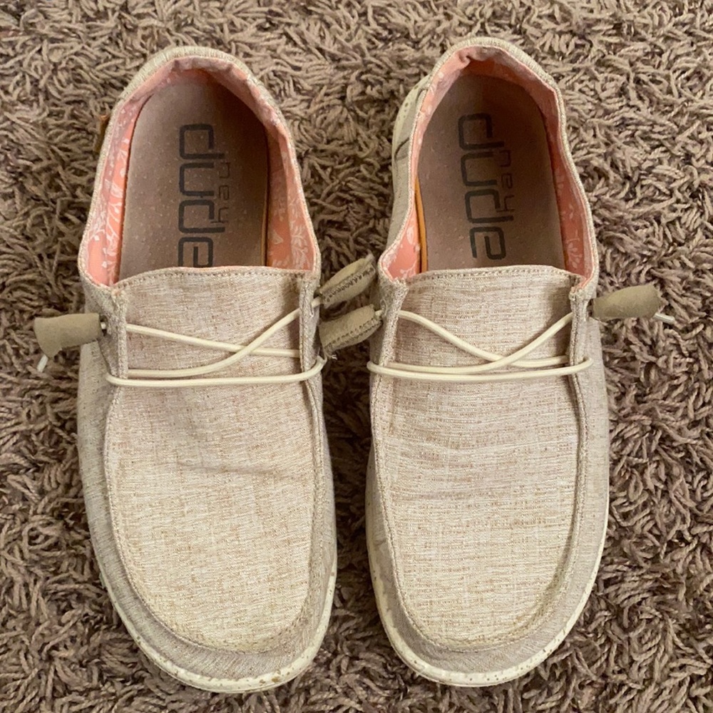 Hey Dude Women's Tan Loafers